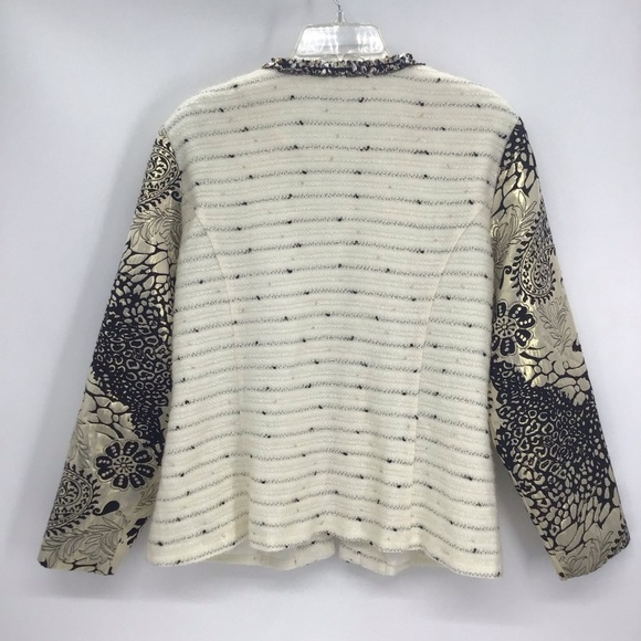 Chico’s Versailles Sleeve Pattern Metallic Wool Blend Jacket Career Creme Size 2 - Picture 3 of 10